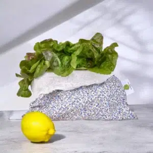 Sac à salades réutilisable en tissu mini fleurs bleus - Sacasalades by Arminé
